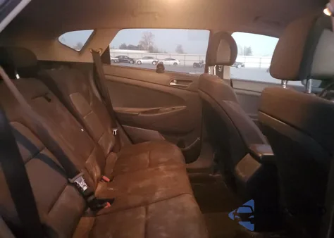 2016 Hyundai Tucson Limited из США, поврежденный, VIN KM8J33A2XGU140553